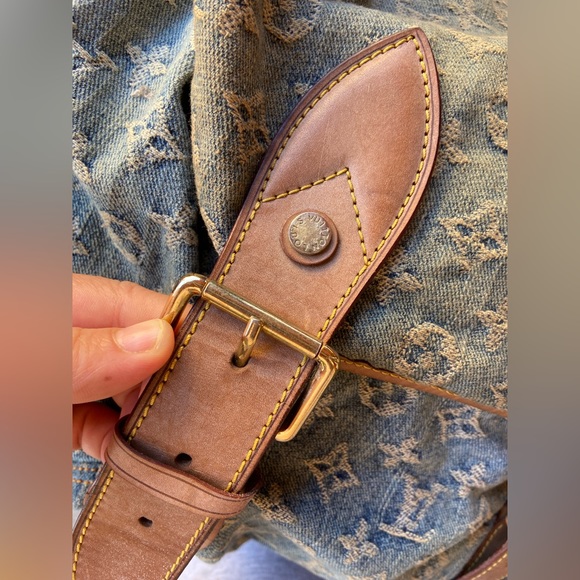 LV Denim Sunrise Bag - Picture 8 of 15